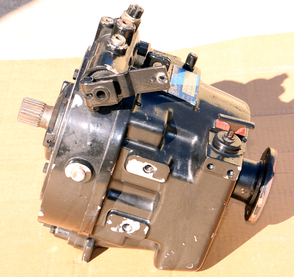 Hurth ZF 450D Direct Drive Transmission (Refurbished) 1:1 Great Working Takeout