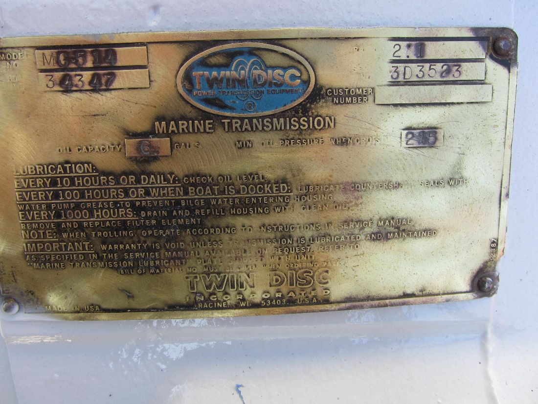 TWIN DISC MG-514 MARINE TRANSMISSION 2:1 RATIO #1 HOUSING LOW HOURS TAKEOUT